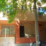 Piata Muncii -Calea Calarasilor,vila 12 camere,suprafata 370mp,curte 150mp